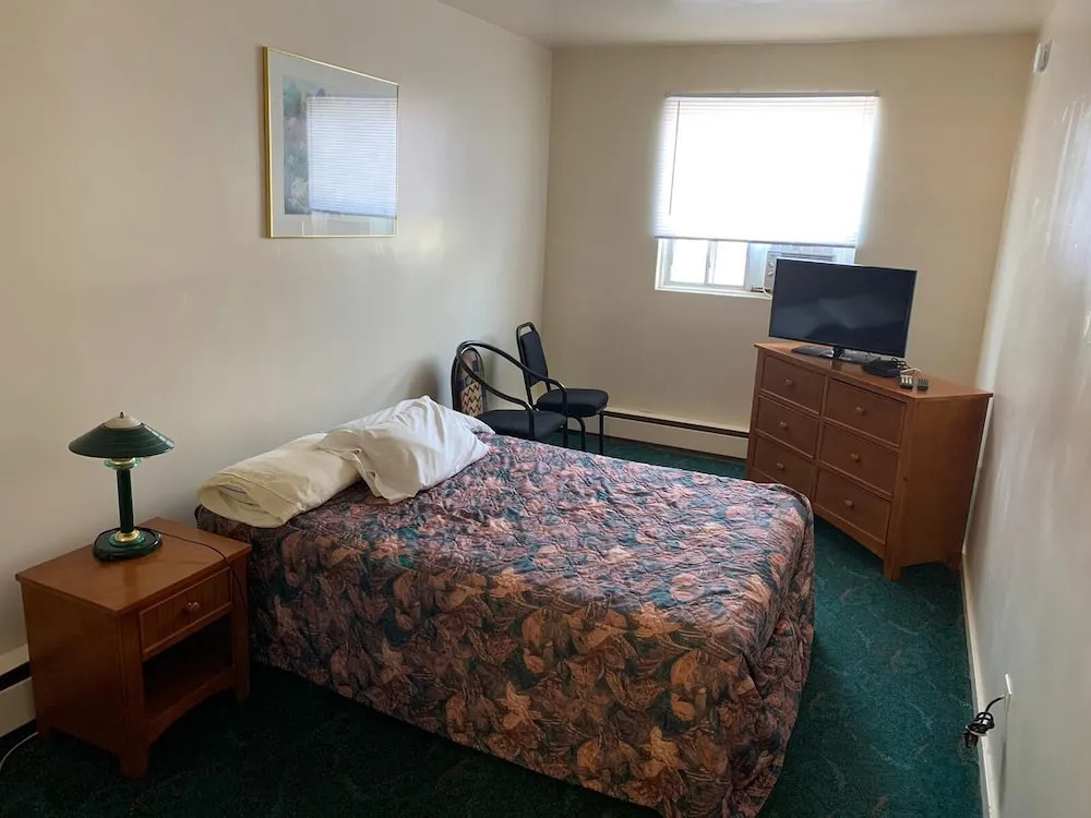 Vivian Motor Hotel