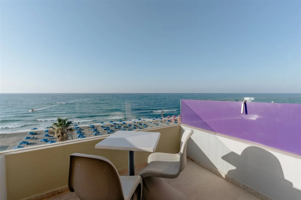 Palm Beach Hotel Apartments