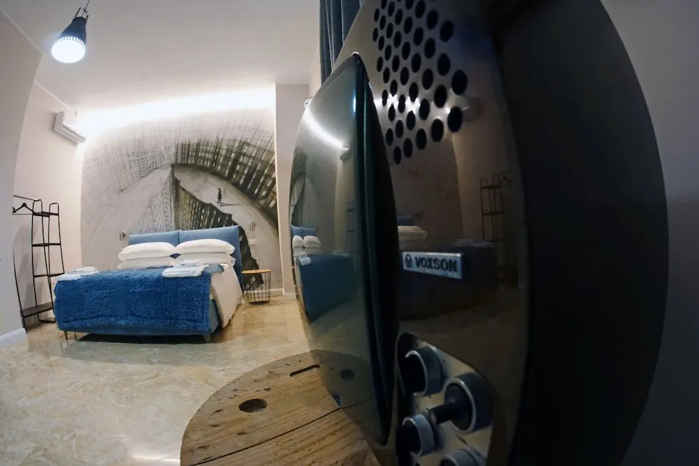 Urban Rooms