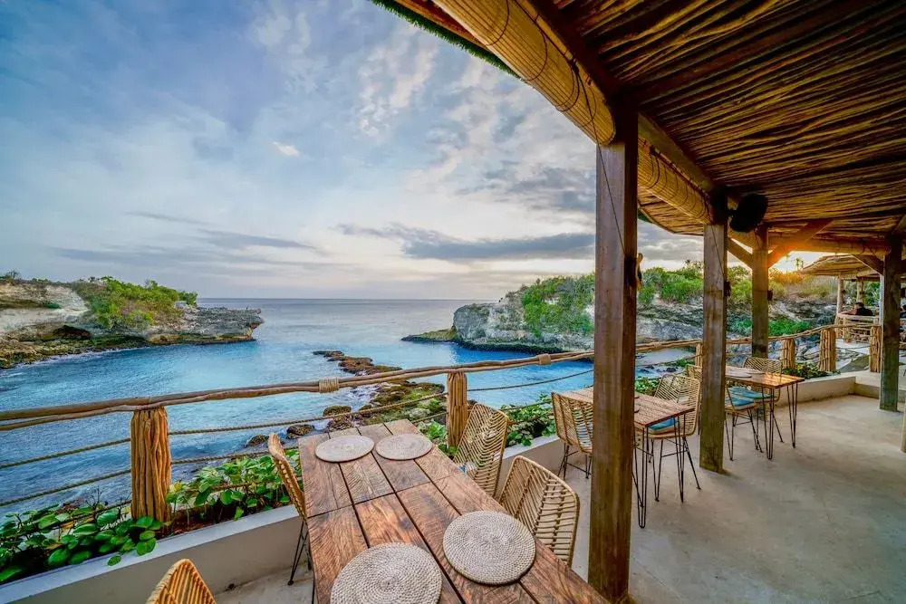 Ora Resort Avia Blue Lagoon