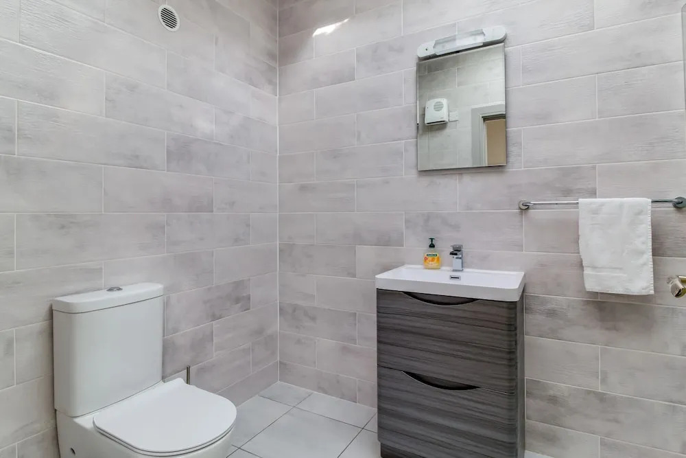Central Park Apartment 3