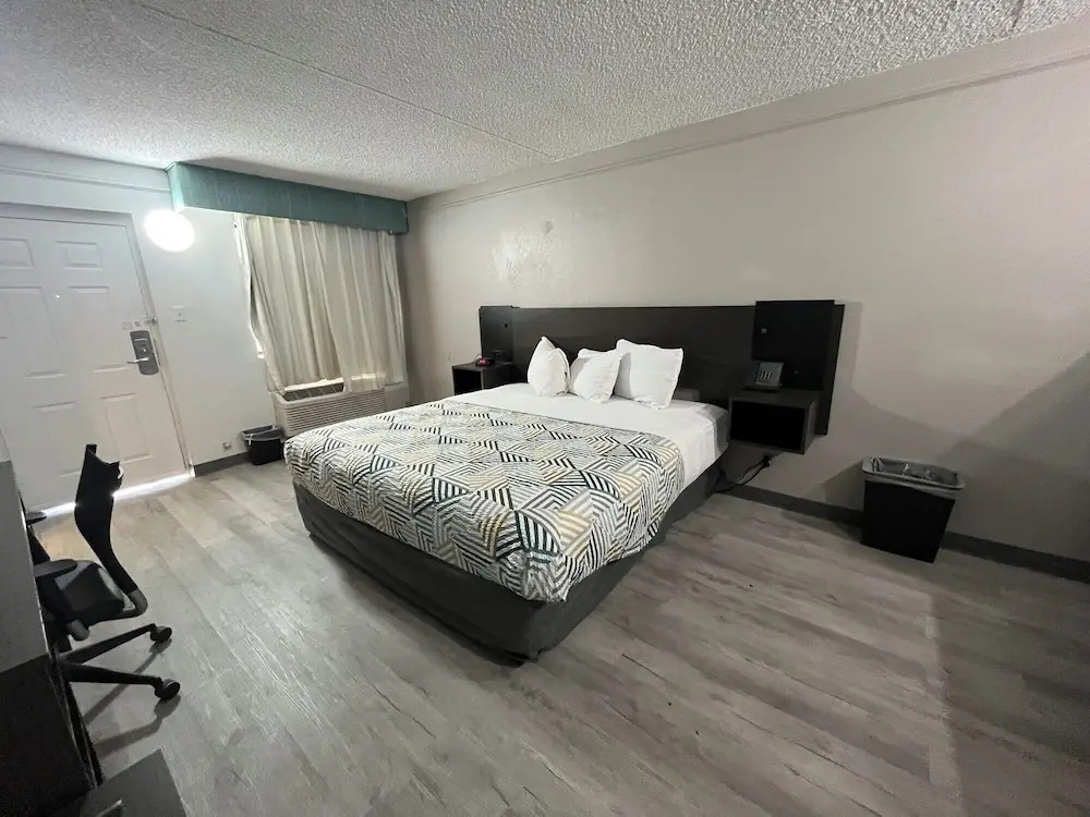 Studio 6 Phoenix, AZ Midtown