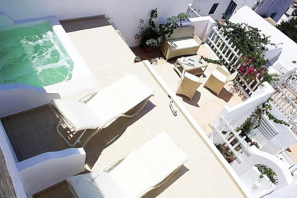 Mariakis Studios