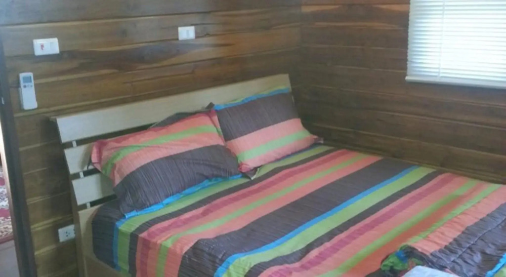 Golden Teak Resort Baan Sapparot