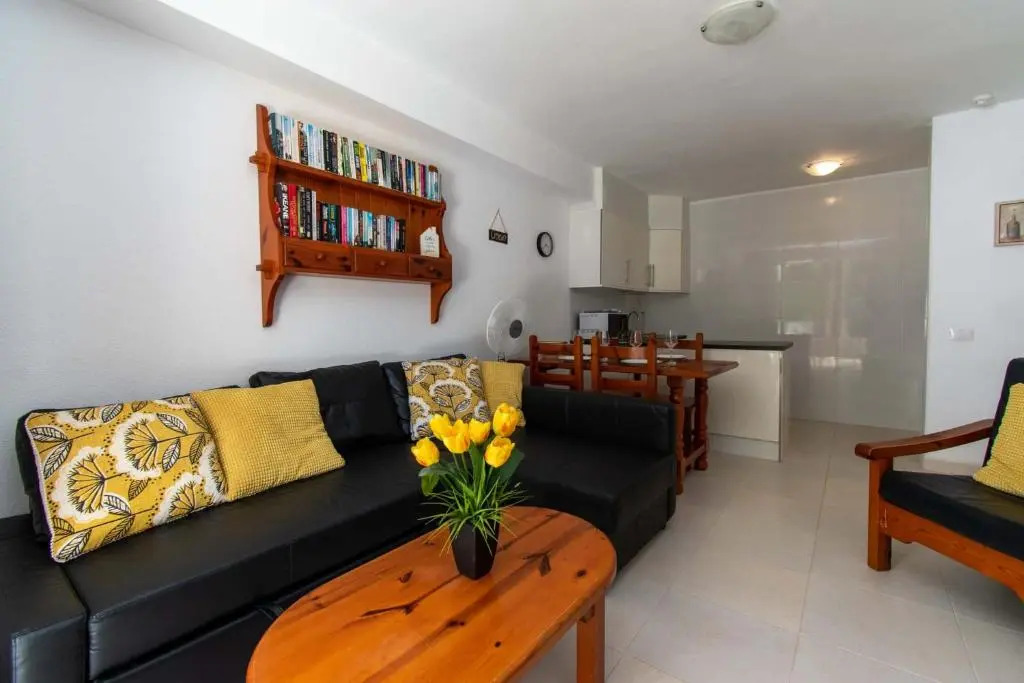 Parque Santiago III 107 - One Bed on the ground floor with gated terrace