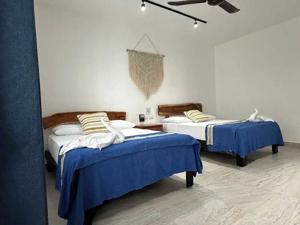 Hotel Plaza Nardos
