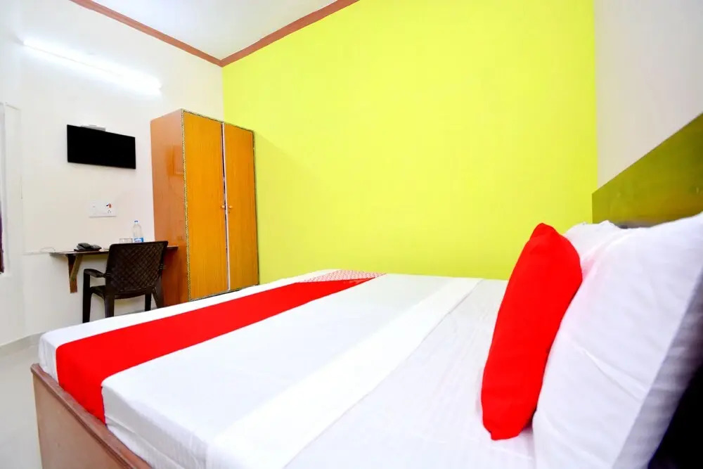 OYO 43320 Mannat Guest House