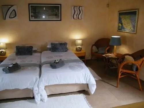 Haus Estnic Bed & Breakfast