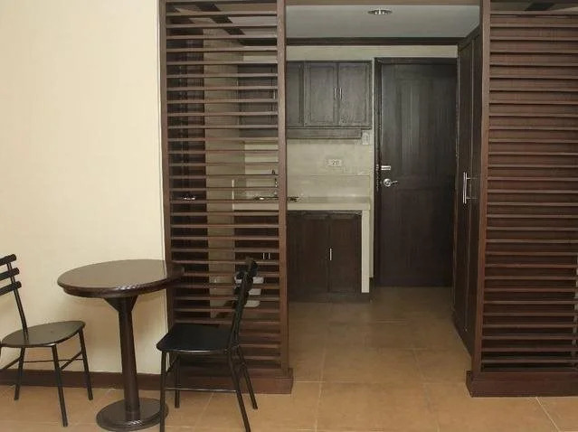 The Lyric Apartelle