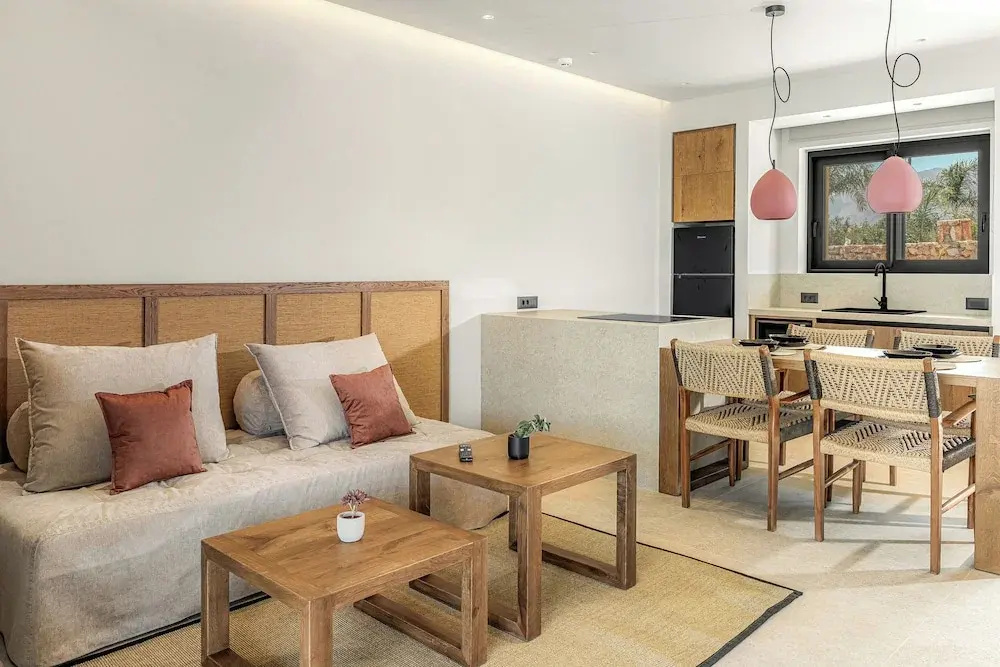 Lakka Suites