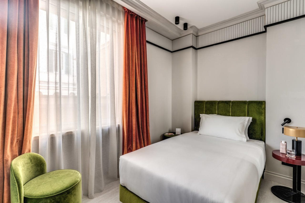 Santa Maria Maggiore Suites Apartments