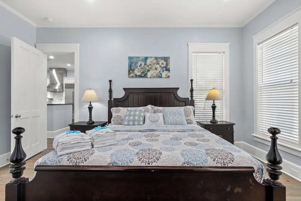 Almost Heaven in Watersound Proper Includes Carriage House! Bedding for 12