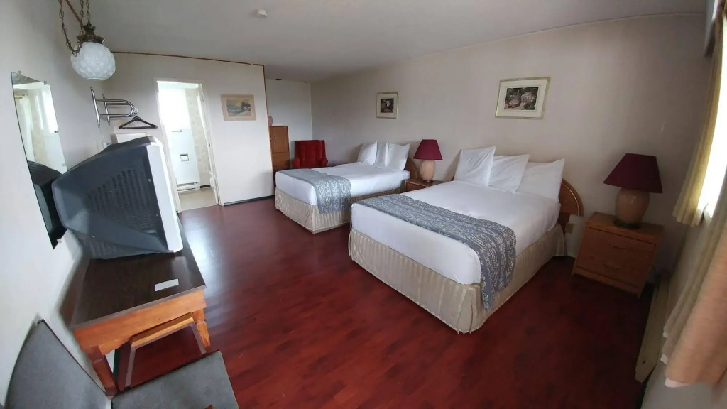 Cozy Court Motel