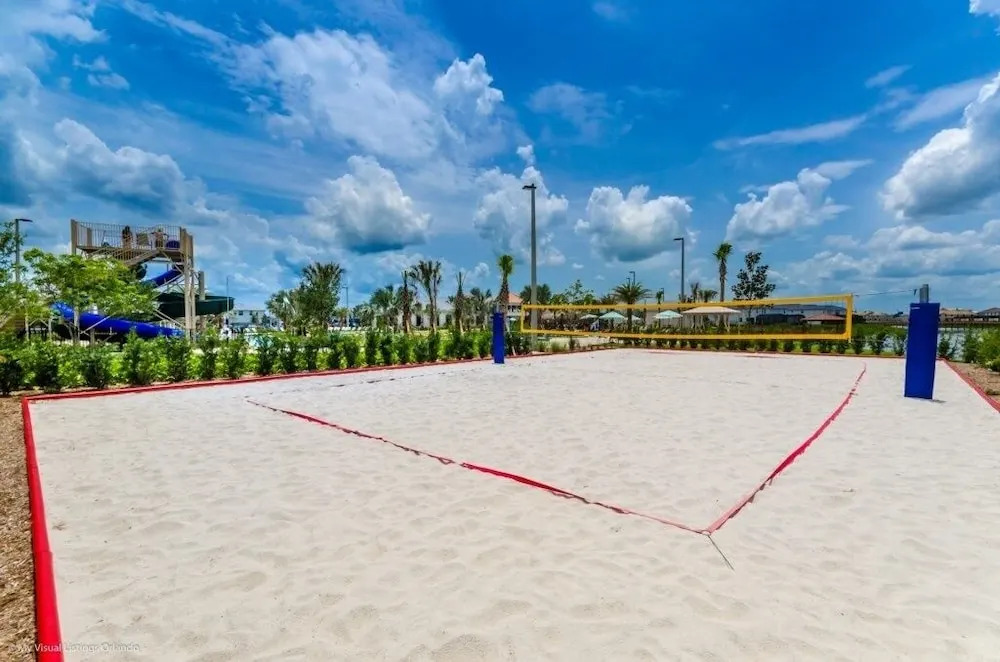 Chic Ultra Modern Near Disney! 4 Bedroom Condo