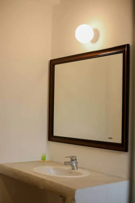 The Regent Grand Hotel - Galle Face
