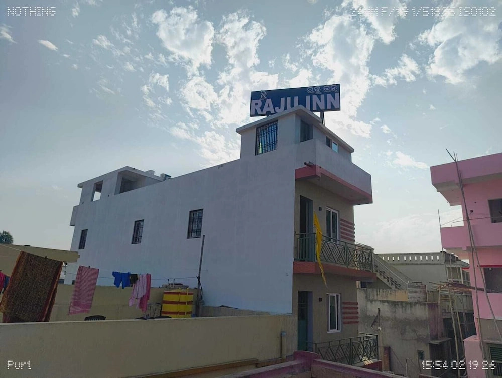 Raju Inn