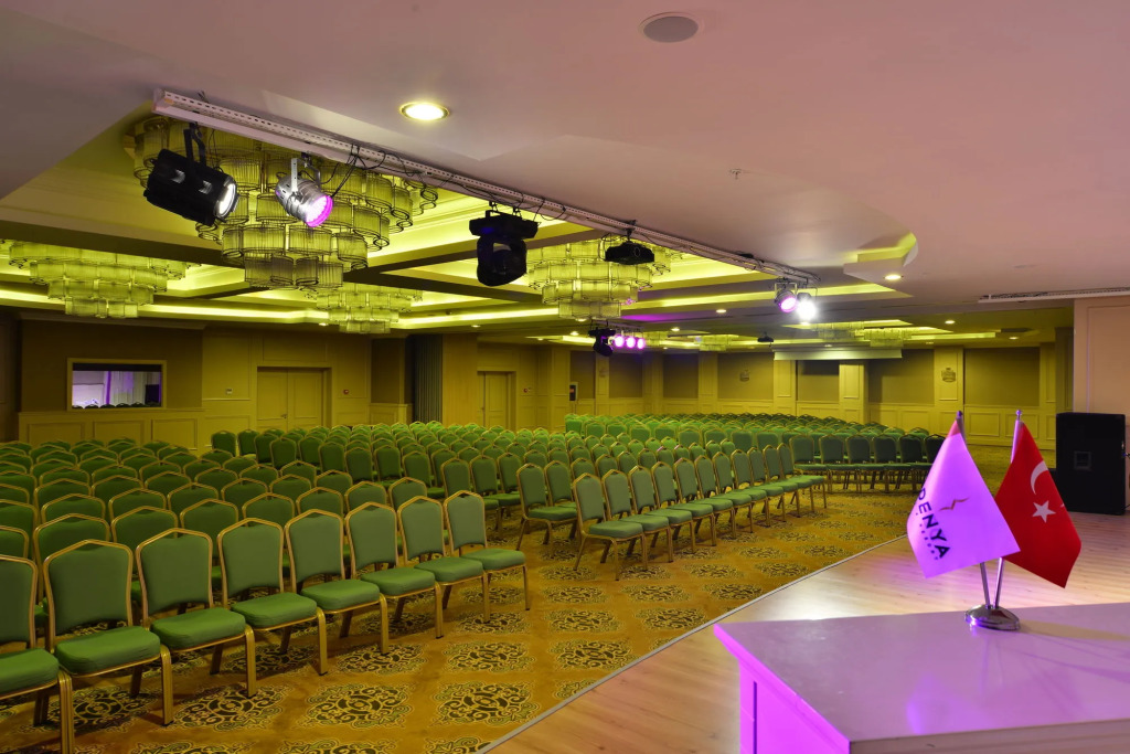 Adenya Hotel & Resort