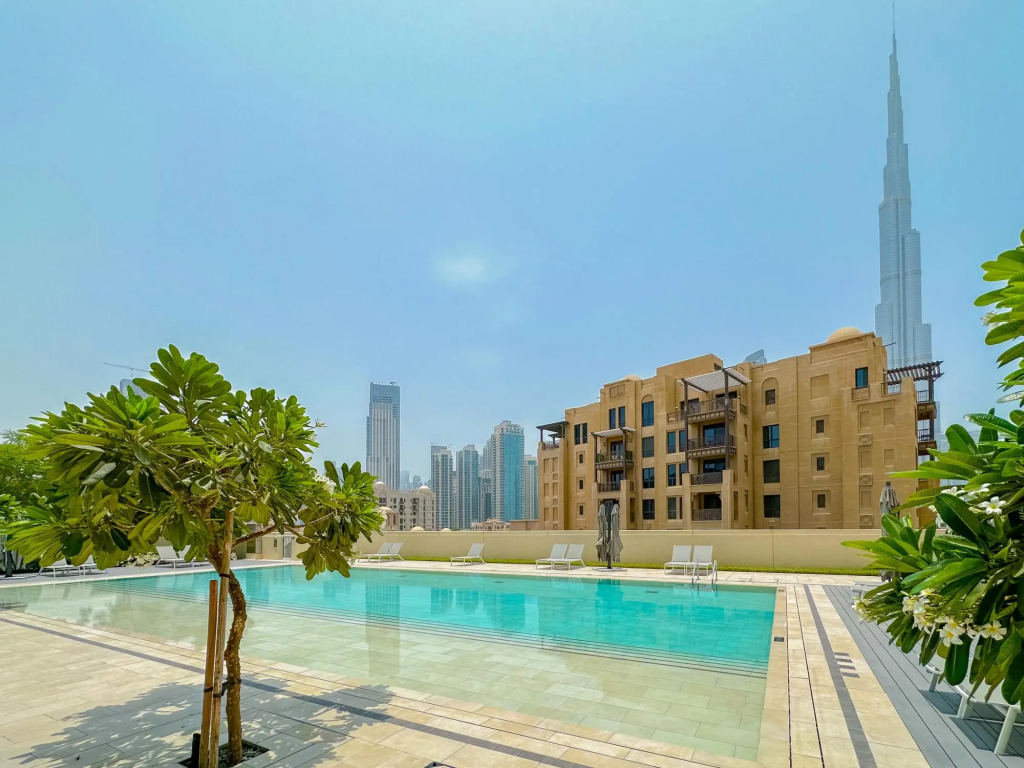 DXB - Burj Royale - 206 - DT