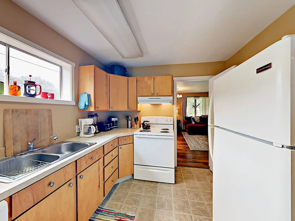 457 NW 56th St Home
