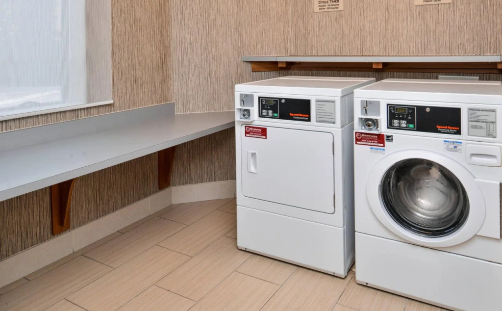 SpringHill Suites Irvine John Wayne Airport / Orange County