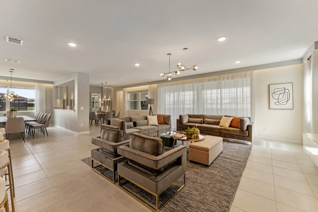 9 Bedrooms 65 Bathrooms Solara Resort 8905 Th