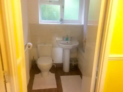 Cosy 3 bed detached house Birmingham