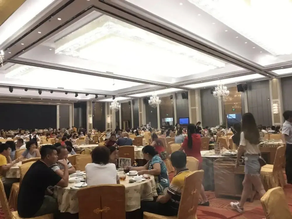 Zhenshang Hotel