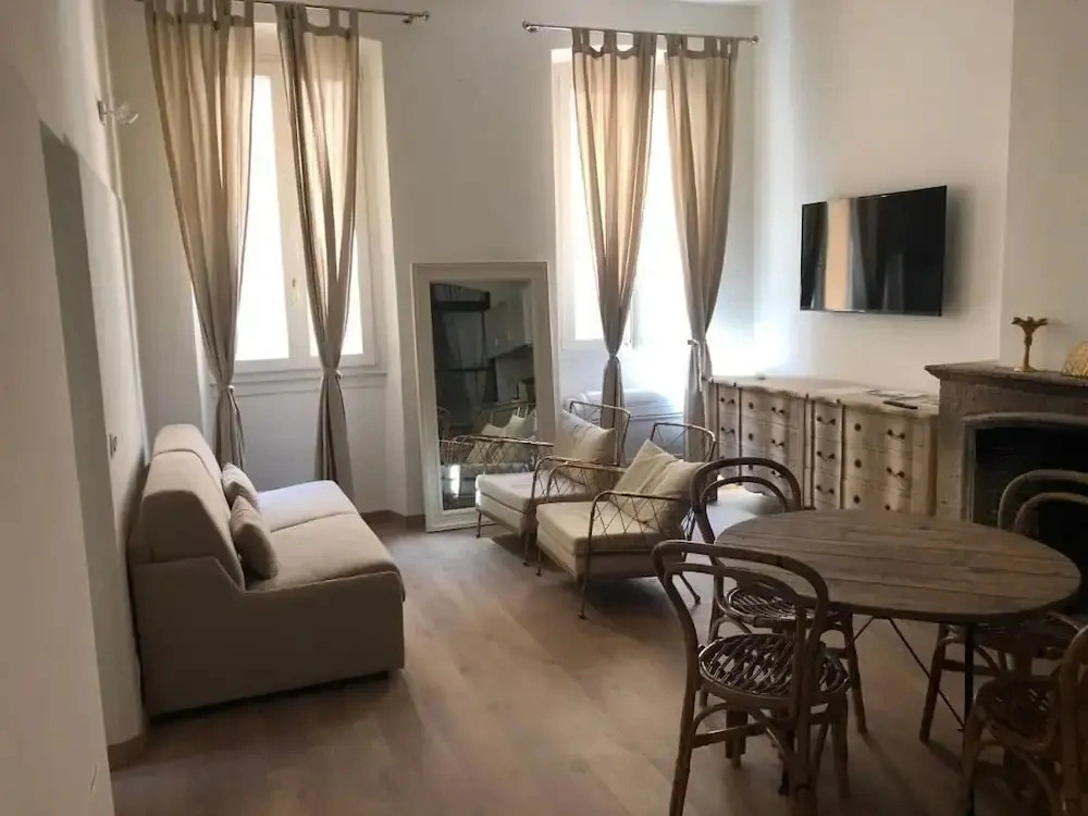 Maison dOrange - Ponche