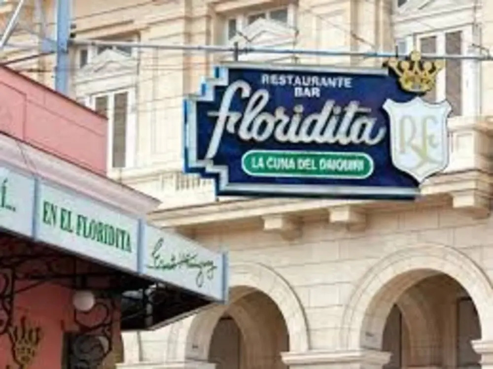 EL Portal - IN THE Heart OF OLD Havana