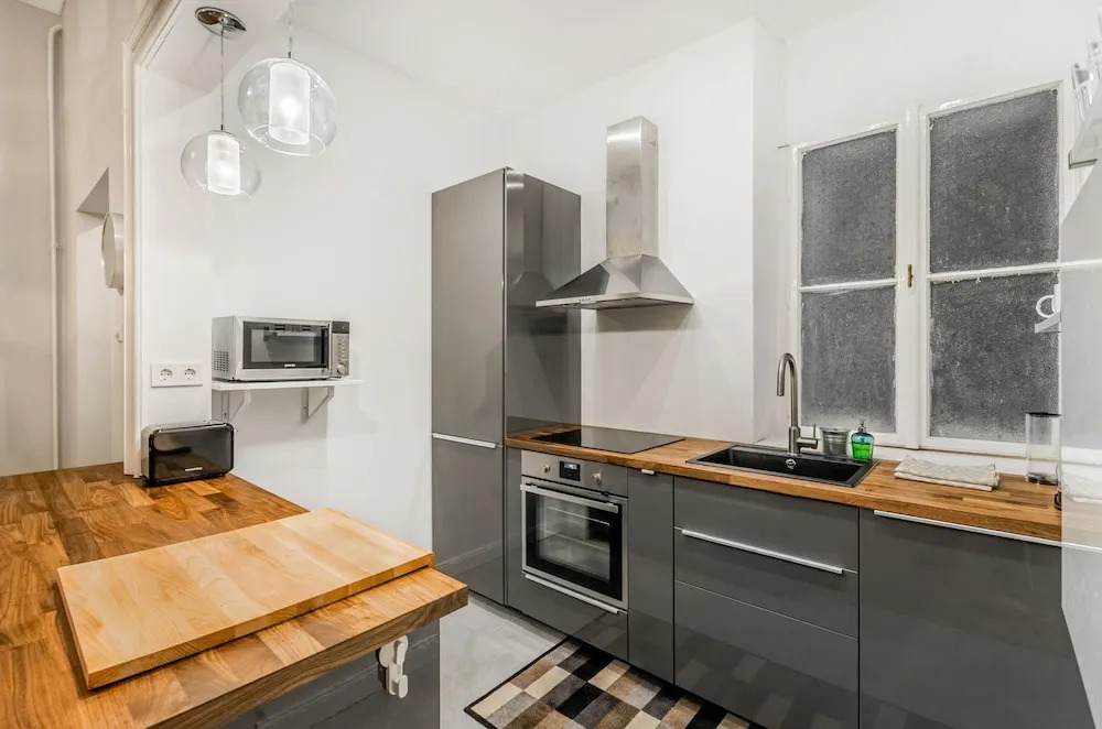 Knights Seven Apartment