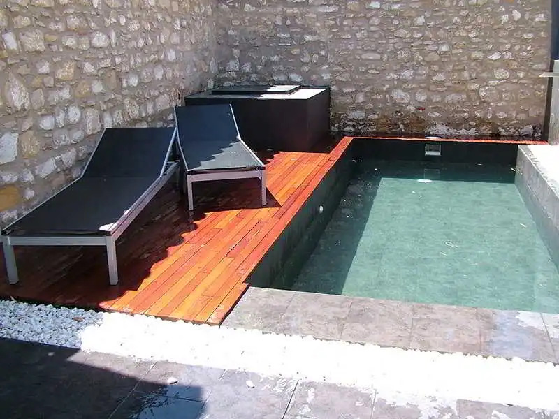 Fuentenueva Suites
