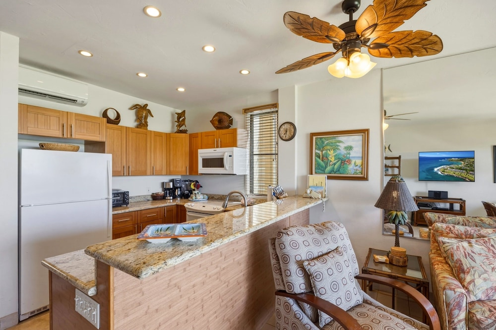 Oceanfront Maui Retreat At Napili Point - Unit B16 1 Bedroom Condo