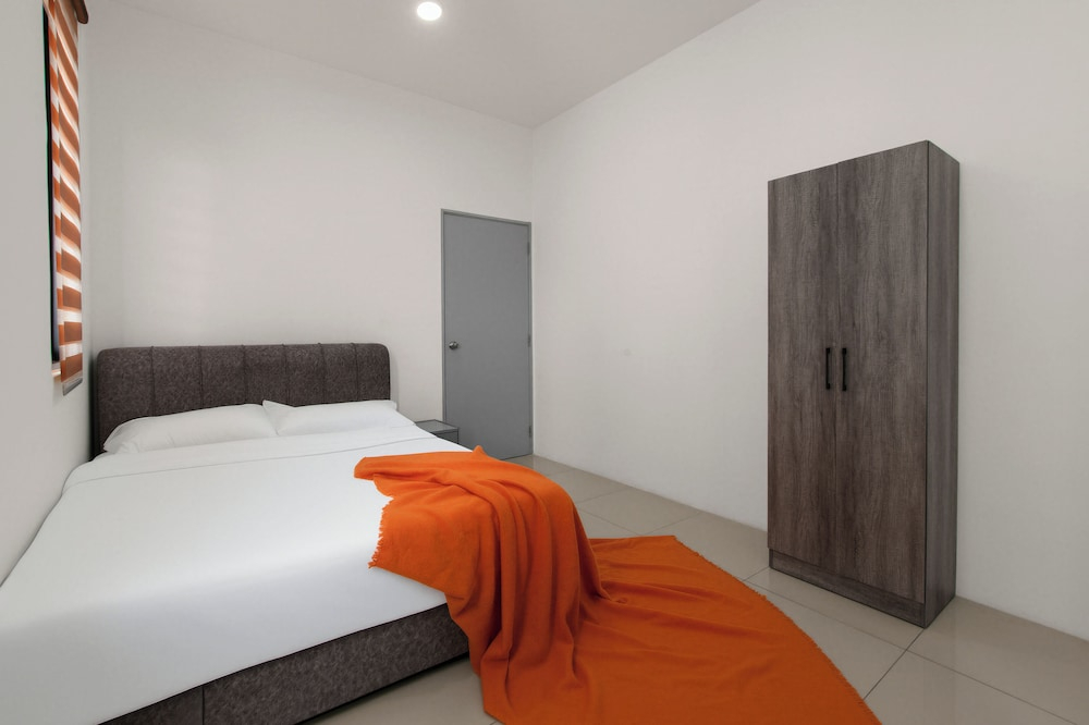KLIA Residensi---15minutes drive to KLIA