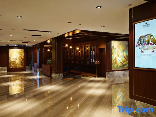 Tingyue Hotel