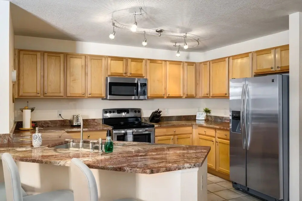 Quail Run 5 3 Bedroom Condo by RedAwning