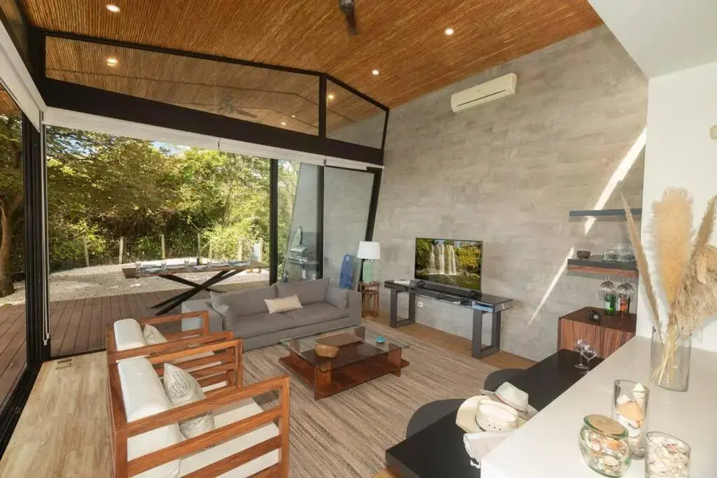 Casa La Reina, Private Jungle Villa