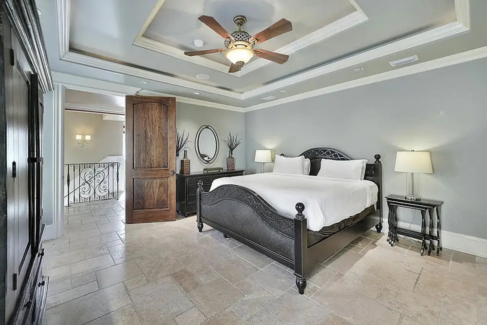 Gigglin Marlin by Five Star Properties