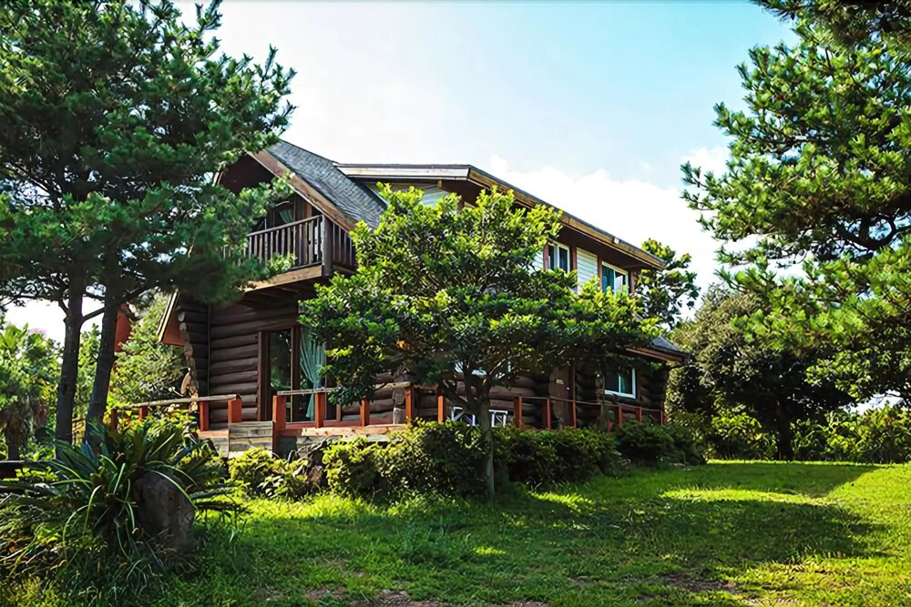 Seogwipo Log Village Pension