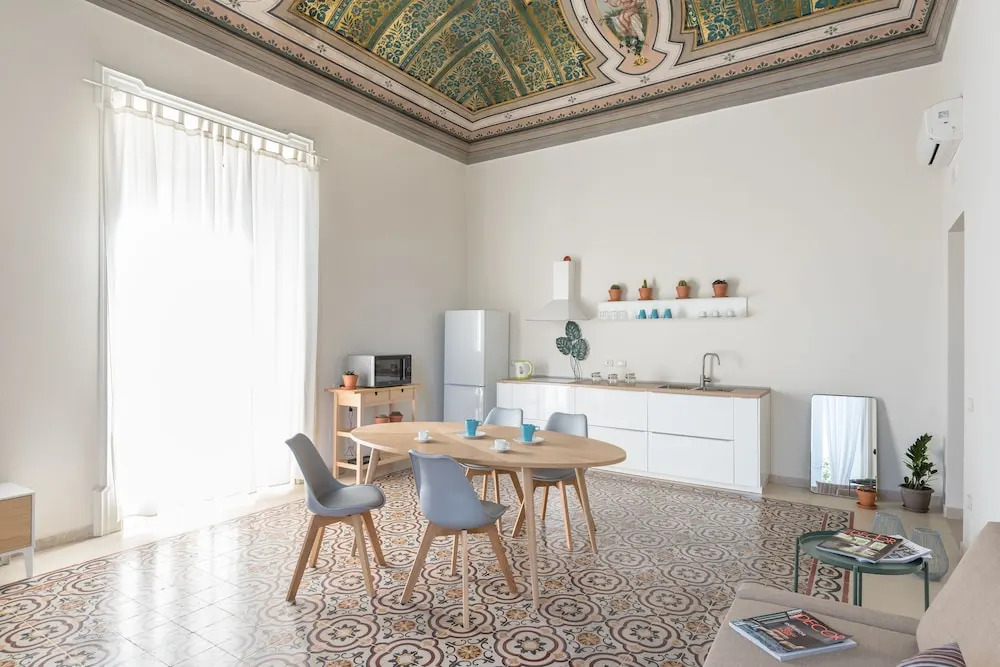 Casa Darsena With Sea View Balcony by Wonderful Italy