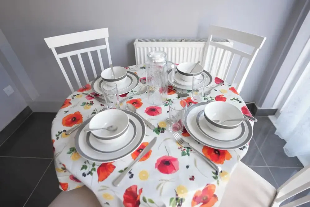 Westwick Gardens Retreat - 4 Bedroom House