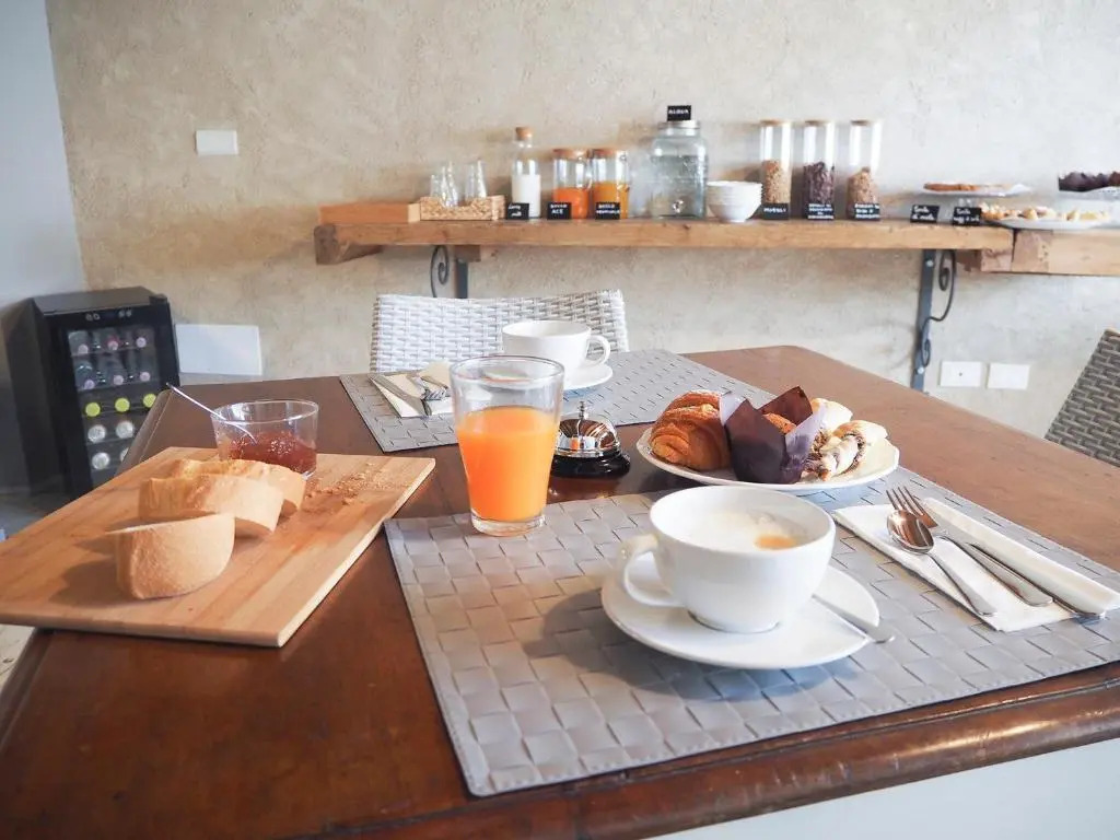 B&B Antique Maison