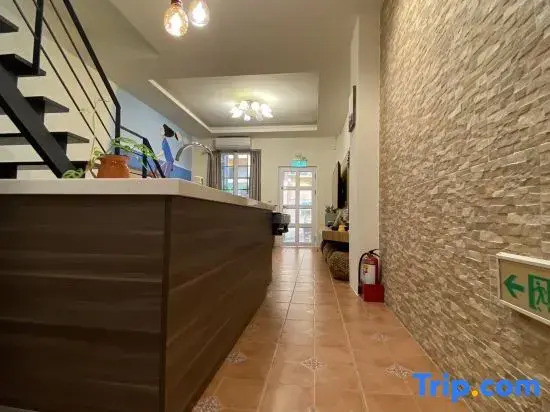 Love Nam Wan Hostel