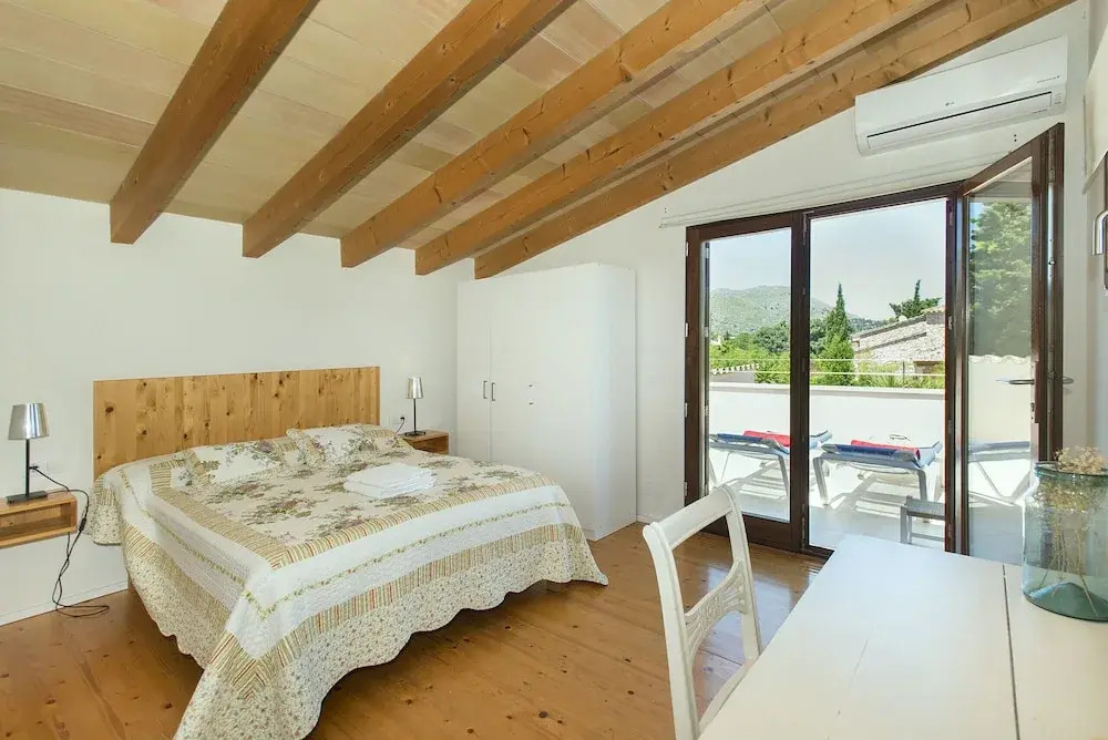 Owl Booking Villa Coloma - Luxury Retreat with Huge Pool