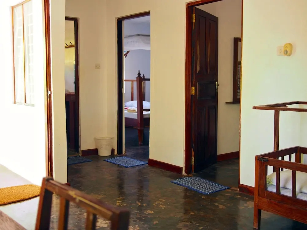 Pakachi Beach Resort & Hotel