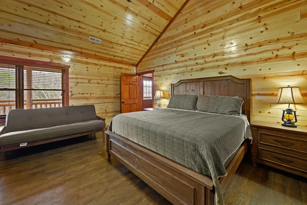 SmokyStays Smoky Ridge