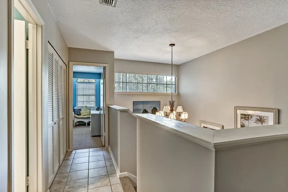 Secluded Cottage Like Home Close to Beach Access and One Street Away From Ocean by Redawning