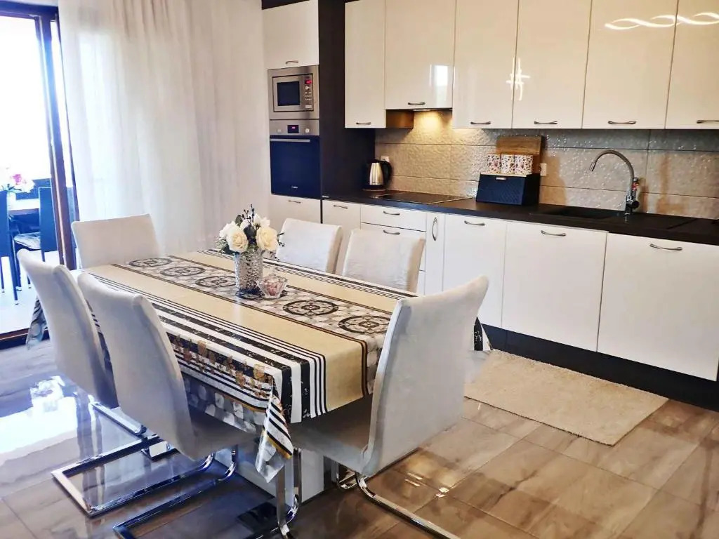 Apartment in Jasenice 42083