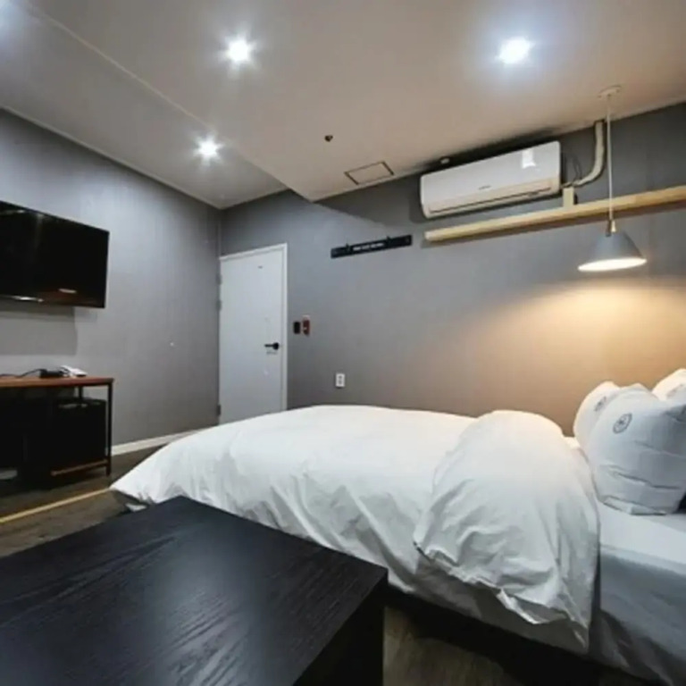 The Way Hotel
