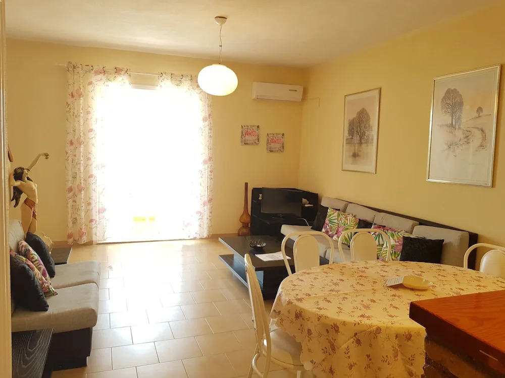 Menigos AA2 n o62 SeaView 2Bedroom