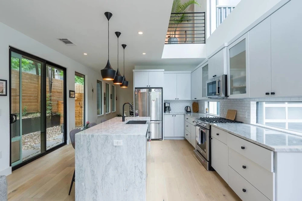 Brand NEW Austin Abode 2 bd 2.5 ba!